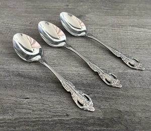 Onieda RENOIR PEMBROOKE Teaspoons Set of 3 Stainless Made In USA Discontinued - Picture 1 of 5