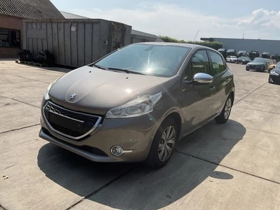 PEUGEOT 208 I (CA/CC/CK/CL) 2013 9672994980 LEFT FRONT WING #323167 - Image 1 of 4