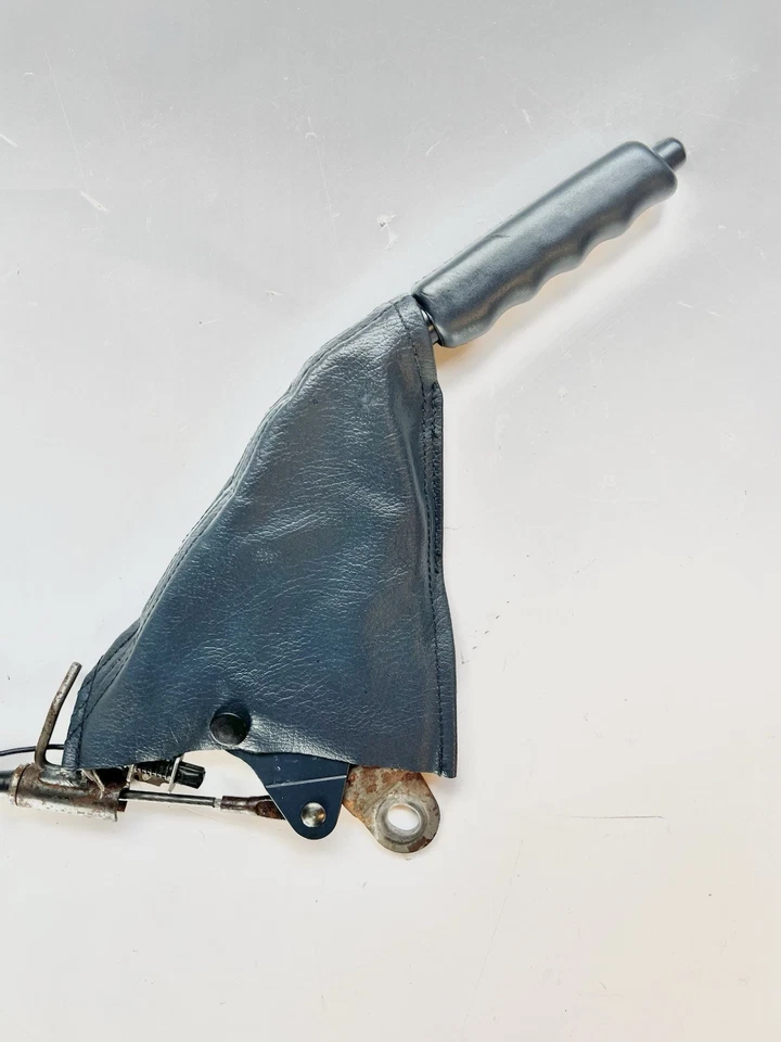 Nissan 300ZX Z31 1984-1989 2+0 manija de tracción de freno de emergencia 1987 freno eléctrico ¡BONITO! Foto 1 de 3