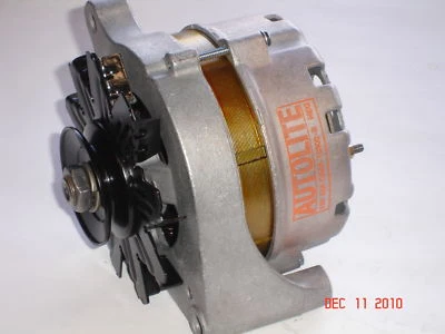 Alternador Ford Fairlane 1965 42 amperios C5AF-10300-B Autolite 200 generador Foto 1 de 3