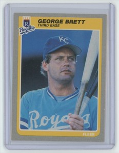 1985 Fleer George Brett .  Kansas City Royals #199