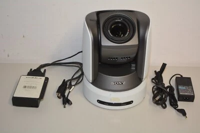 Câmera de vigilância colorida Sony BRC-Z700 HD Pan & Tilt com adaptador Vaddio #W5777 - Imagem 1 de 4