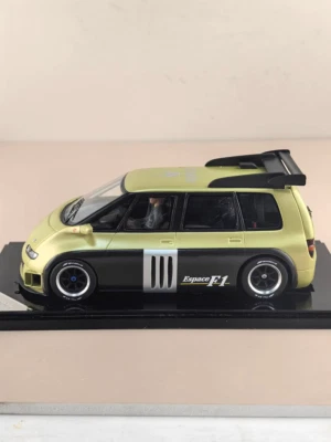 SJF 1/32 Scale Renault Espace F1 SJF MODEL 1995 Resin Car Model - Image 1 of 4