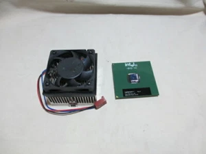 Vintage Intel Celeron 566MHz CPU Socket 370 Processor SL46T, Heatsink, Fan - Picture 1 of 4