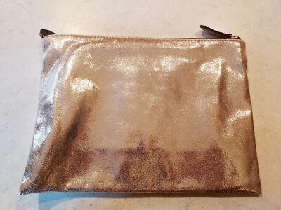 Bolso de mano Forever 21 oro rosa Foto 1 de 4