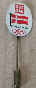 Vintage Nur Die DENMARK Olympics Pin Badge DENEMARKEN Flag German Promo, 1970s - Picture 1 of 1