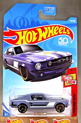 Hot Wheels #315 Then And Now 2018 4/10 '67 Mustang púrpura con radios MC5 negros Foto 1 de 4