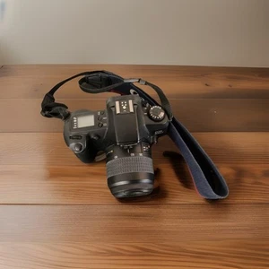 Canon EOS Rebel G 35mm Zoom Film Camera w/ 35-80mm Lens/Strap/Flash/Bag - Picture 1 of 2
