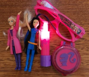 Spy Squad 2016 McDonalds Happy Meal Barbie, Renee, lipstick, compact, glasses - Picture 1 of 7