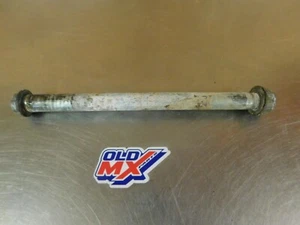 Axe de bras-oscillant Suzuki 350 DR - Imagen 1 de 3