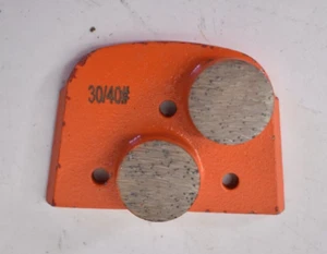 Lot of 4 Diamond Floor Polishing Pads 30/40# Grit Medium Bond Concrete Grinding - Picture 1 of 4