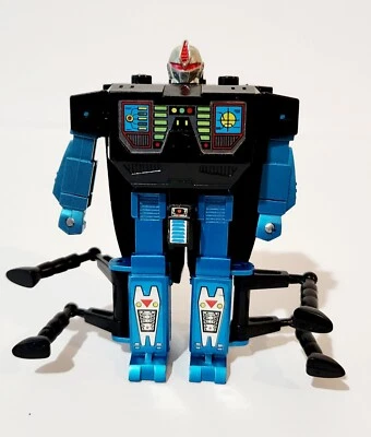 Convertors Insectors: vintage Creeper cockroach Incomplete  - Image 1 of 4