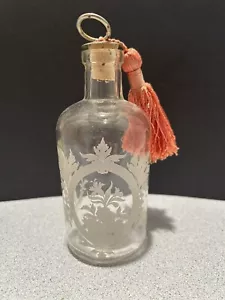 VINTAGE ETCHED FLORAL COLOGNE SCENT APOTHECARY BOTTLE WITH CORK & METAL CAP - Picture 1 of 10