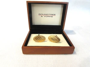 Roundtree & Yorke Textured Cufflinks Gold Tone Comes in Original Box - Picture 1 of 5