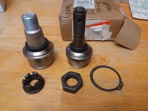 Spicer 700238-2X Ball Joint Kit - Dana 50/60 - Upper/Lower (One Side) Ford Dodge - Picture 1 of 2