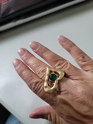 Anillo corazón grande resina verde oro mate uno estilo ajustable Foto 1 de 4