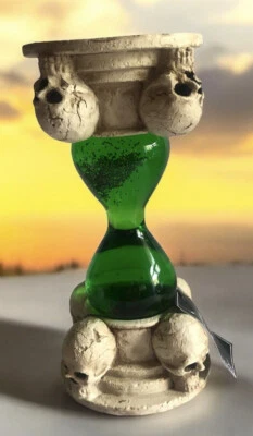 Martha Stewart Halloween Calavera Cristal de Arena Decoración Verde Negro Brillo Tan Genial Foto 1 de 4