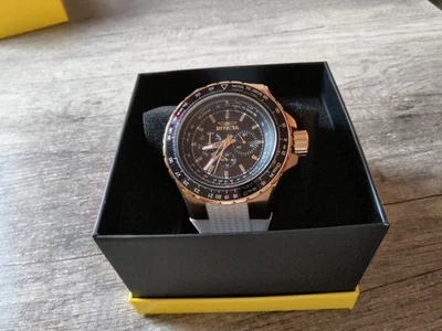 Invicta herrenuhr ,Gold . Weiss, Neuw. 50mm - Bild 1 von 4