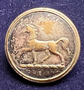 LOT 7 X MUSIK BUTTON PIN ANSTECKER - OLIVER, MISS SAIGON, KATZEN, KARUSSELL, LES MIS - Bild 1 von 5