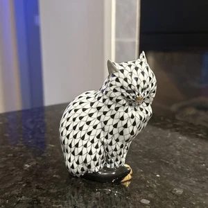 Original Herend Ungarn #5383 sitzende Katze schwarzes Netz Goldakzent Figur - Bild 1 von 12