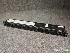 APC AP9565 - Rack PDU, Basic, 12 Way 1U PDU 16A 208/230V C13 - Bild 1 von 2