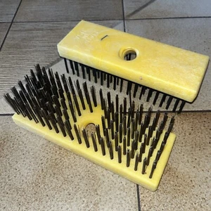 Spazzole antigraffio in setole metalliche 2 quantità per pavimenti calcestruzzo 7” x 2,50” x 2” alte - Foto 1 di 10