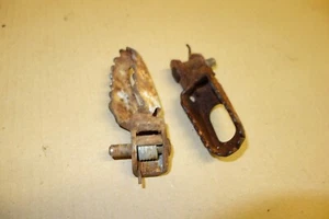 Yamaha dt175 dt125 125 dt 175 mx 2A8 set of front driver's footrests pegs - Picture 1 of 4