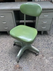 Sedia sgabello da disegno vintage Tanker Cosco acciaio seduta industriale verde anni 15 scrivania - Foto 1 di 16