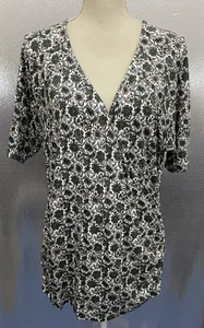 Boden Top Damen Übergröße 20/22 Blumenmuster V-Ausschnitt Kurzarm Wickeltop Neu mit Etikett - Bild 1 von 10