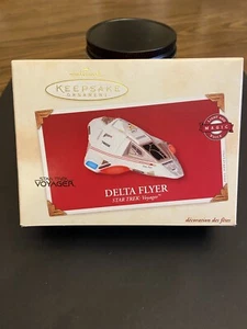 Hallmark Keepsake Ornament~2002 Star Trek Voyager~Delta Flyer~NIB - Bild 1 von 4