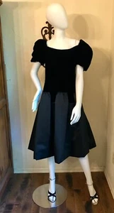 VINTAGE 1980's SCAASI BOUTIQUE Black Velvet Party Dress Formal Evening Sz 10 NWT - Picture 1 of 7