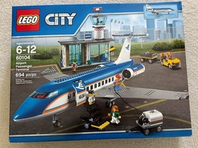 LEGO CITY: Airport Passenger Terminal (60104)