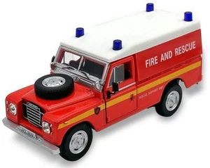 Cararam 1:43 Scale Land Rover S3 109 - Hard Top Fire & Rescue - Picture 1 of 1
