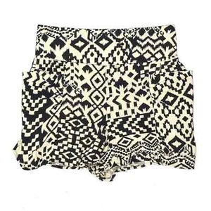 Lovely Day Geometric Print High Waist Fabric Short - Picture 1 of 3