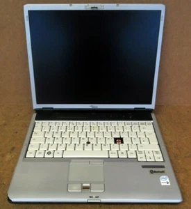 Fujitsu Lifebook S7110 Laptop Intel Core Duo 2.00GHz No Hard Drive No RAM - Picture 1 of 12