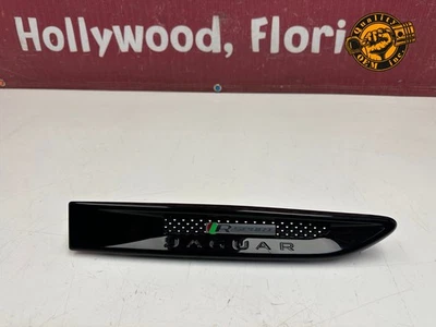 Jaguar F-Pace R-Sport 2017-2025 guardabarros delantero derecho rejilla de ventilación de aire moldura OEM Foto 1 de 4