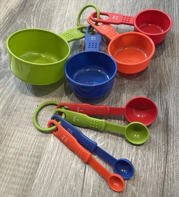 Faberware Plastic Multicolored Measure Spoons & Measure Cups - Image 1 of 4