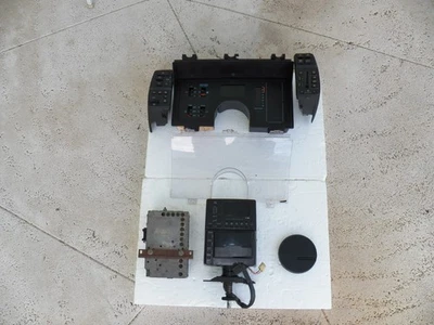 1984 Camaro Berlinetta Factory Digital Gauge Cluster &Radio & Switch Panels Foto 1 de 4