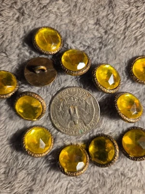 Docena de impresionantes botones italianos dorados Foto 1 de 3