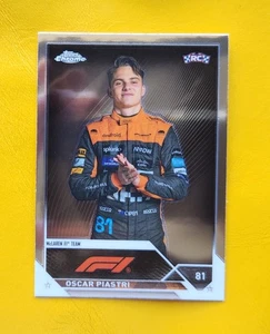 Retrato McLaren 2023 formal 1 Topps cromado Oscar Piastri #40 RC - Imagen 1 de 2