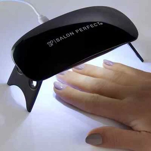 Mini secador de uñas con lámpara de gel UV/LED perfecta para curar esmalte de gel alimentación USB - Imagen 1 de 4