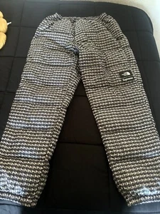 Supreme x The North Face Studded Nuptse Black Pants - Size XL - Picture 1 of 4