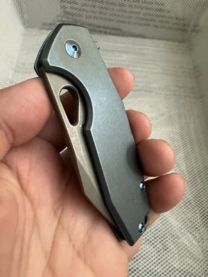 Cuchillo Fox Knives Yaru Frame Lock FX-527 TI CPM S90V Italia azul titanio Foto 1 de 4