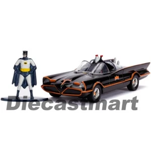 Jada 1:32 Classic TV Series 1966 Batmobile & Batman Figure Model Car 31703 New - Picture 1 of 6