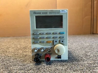 Módulo de carga eletrônica inteligente Chroma 63030, 6A/60A, 16V/64V, 300W - Imagem 1 de 4