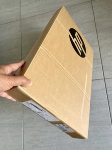 HP ZBook Studio 16 G11 / Intel Ultra7 / 4K / 32GB RAM / 512GB SSD / RTX A1000 - Picture 1 of 3