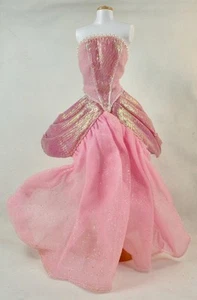 Vestido Barbie Sirenita Mattel 17593 Ariel Princesa Girar en Cola Sin Muñeca - Imagen 1 de 8