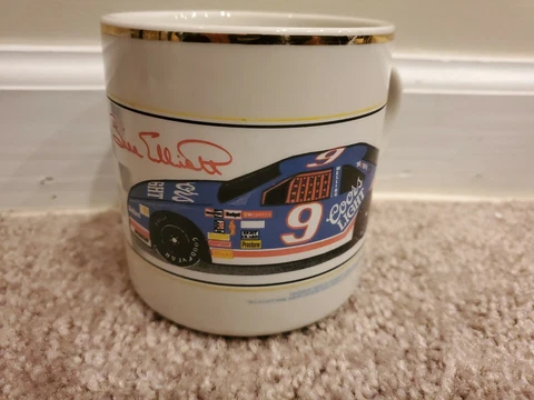 Bill Elliott NASCAR Vintage 1991 Coors Light #9 Coffee Mug Gold Trim Hunter Cover
