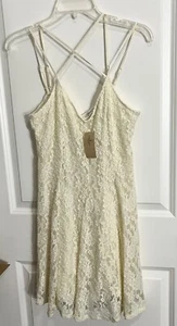 Neu American Eagle Medium Träger Spitze Lagenlook Elfenbein Minikleid 00er Y2K 90er - Bild 1 von 6