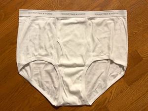 Vintage ~ Men Size 46 ~ ONE (1) Roundtree & Yorke Brief Underwear ~ 100% Cotton - Picture 1 of 8
